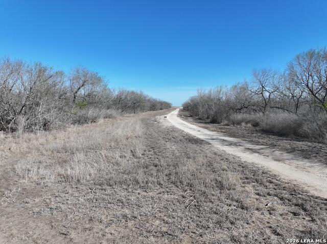 Listing photo id 0 for 6617 Fm 882  