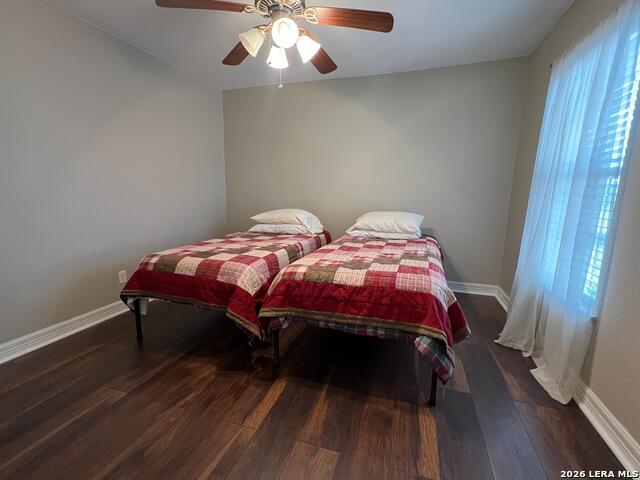 Listing photo id 21 for 6617 Fm 882  