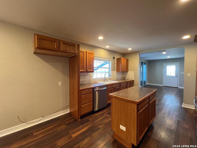 Listing photo id 27 for 6617 Fm 882  