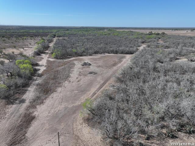 Listing photo id 41 for 6617 Fm 882  