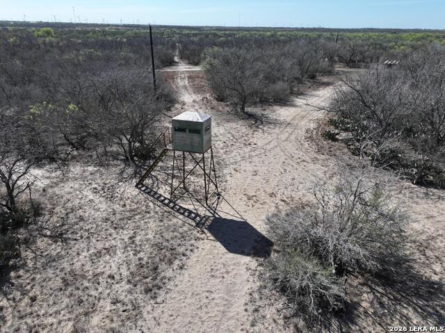 Listing photo id 3 for 6617 Fm 882  