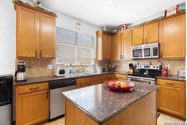 Image 8 of 36 For 7546 Paraiso Point