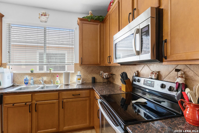 Image 9 of 36 For 7546 Paraiso Point