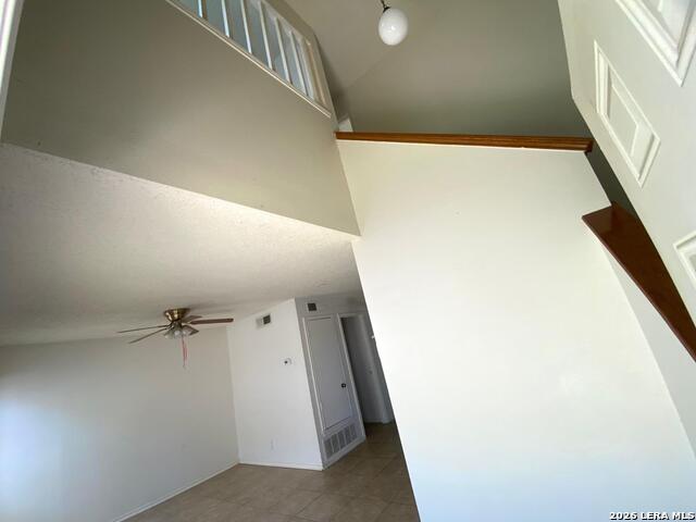 Image 3 of 23 For 10555 Starcrest