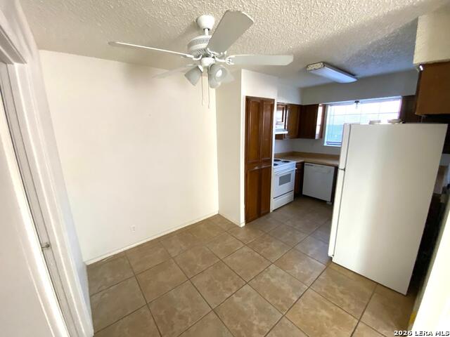 Image 7 of 23 For 10555 Starcrest