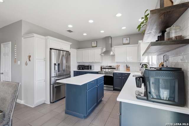 Image 10 of 37 For 7606 Presidio Crest