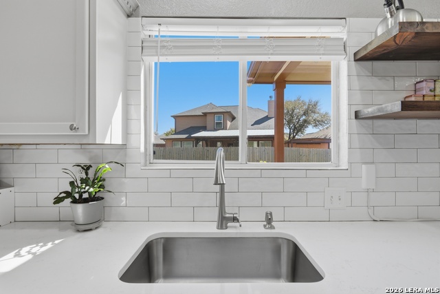 Image 13 of 37 For 7606 Presidio Crest