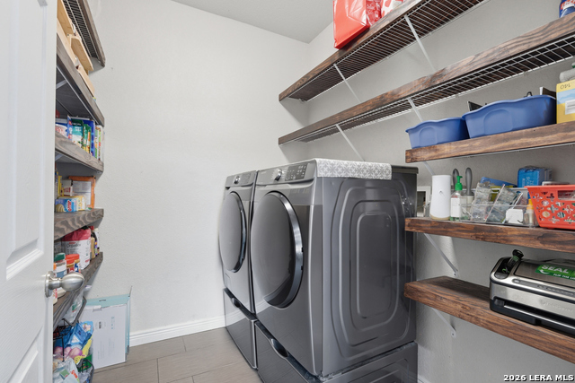 Image 17 of 37 For 7606 Presidio Crest