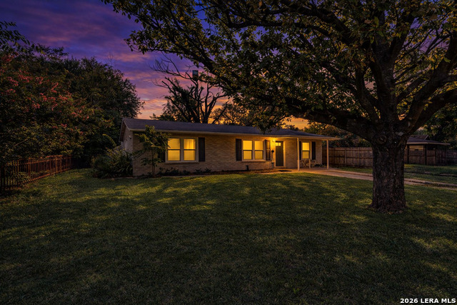 Image 2 of 16 For 338 Tomrob Dr