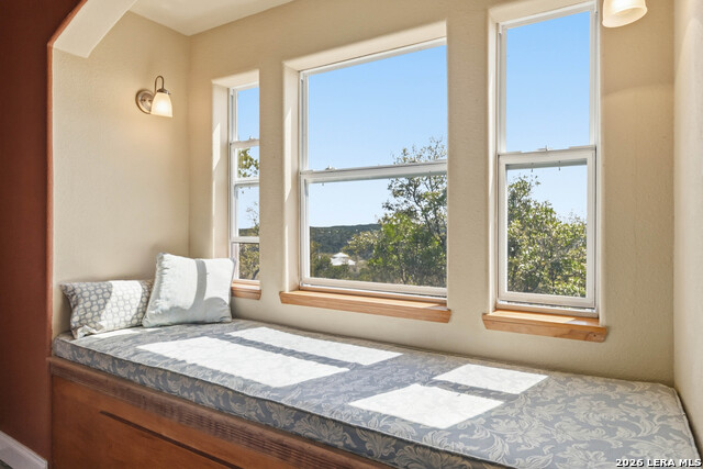 Image 34 of 68 For 19708 Nottingham