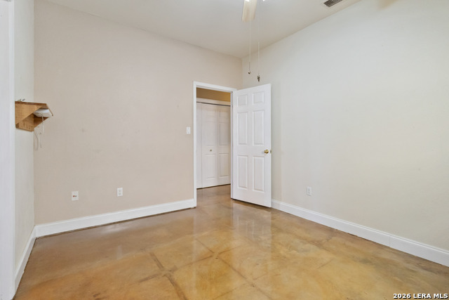 Image 38 of 68 For 19708 Nottingham