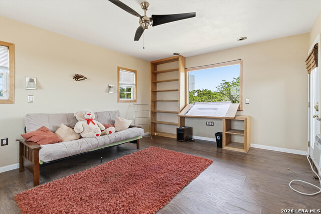 Image 42 of 68 For 19708 Nottingham