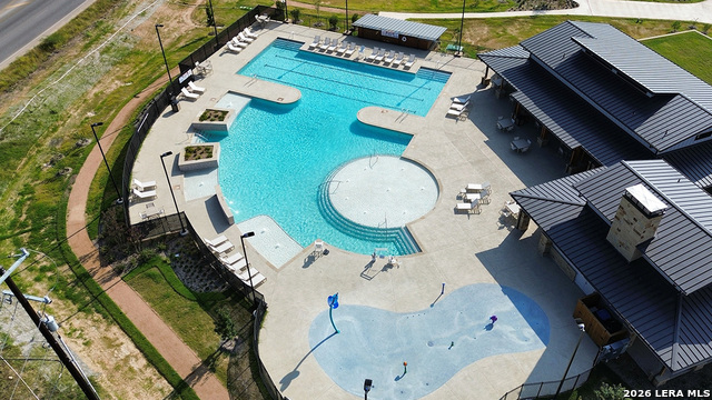 Image 32 of 36 For 20817 Stonework Spur