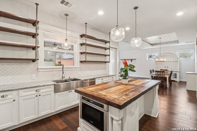 Image 14 of 60 For 115 & 113 Evergreen E