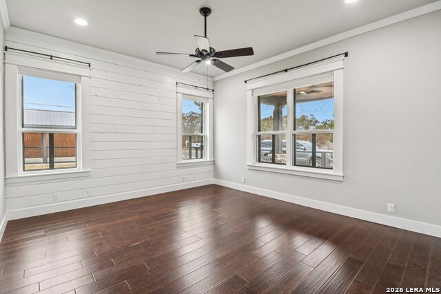 Image 17 of 60 For 115 & 113 Evergreen E