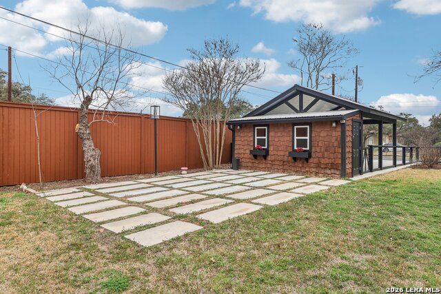 Image 38 of 60 For 115 & 113 Evergreen E