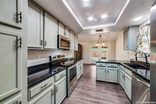 Image 4 of 13 For 5631 Timber Rail