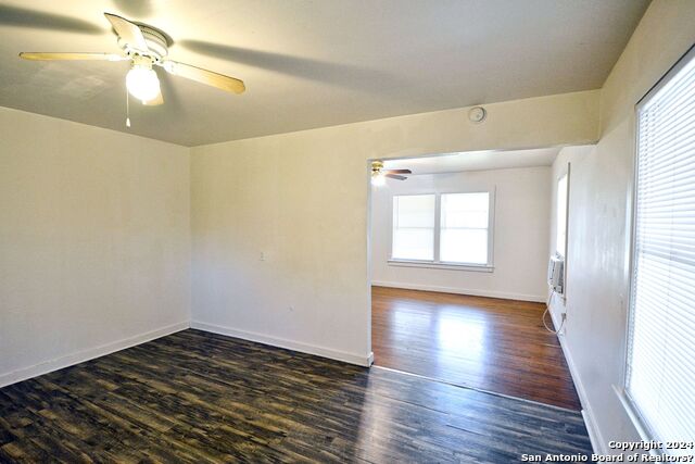 Image 11 of 21 For 303 Faust St E