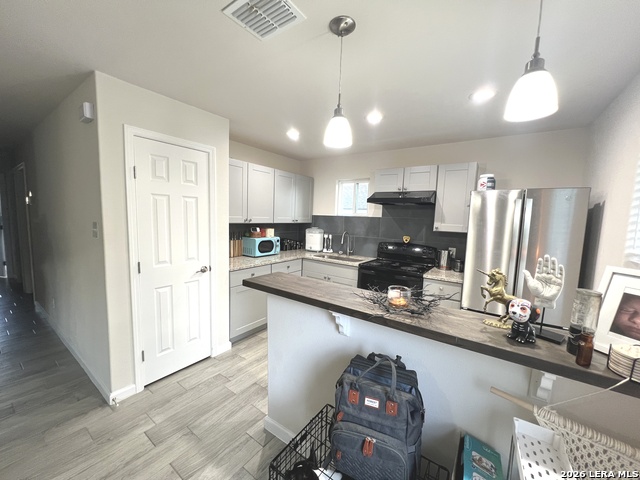 Image 3 of 10 For 1755 Live Oak