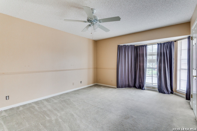 Image 31 of 34 For 3915 Creek Point