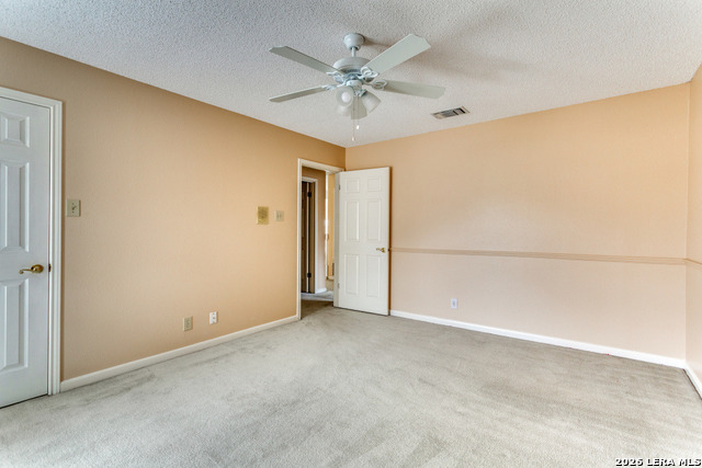 Image 32 of 34 For 3915 Creek Point