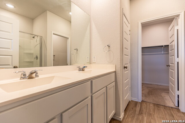 Image 15 of 31 For 5823 Hematite Rim