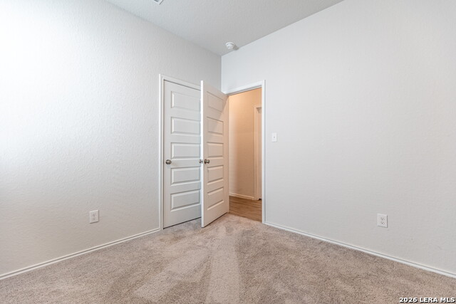 Image 23 of 31 For 5823 Hematite Rim