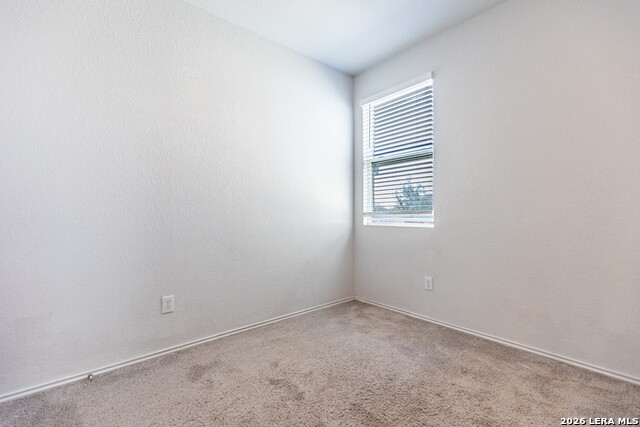 Image 24 of 31 For 5823 Hematite Rim