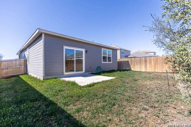 Image 28 of 31 For 5823 Hematite Rim