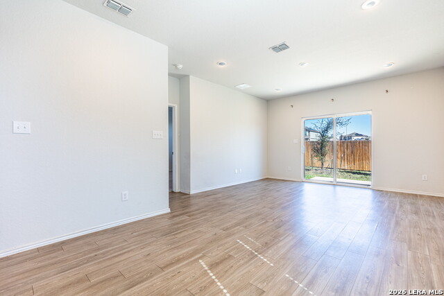 Image 9 of 31 For 5823 Hematite Rim