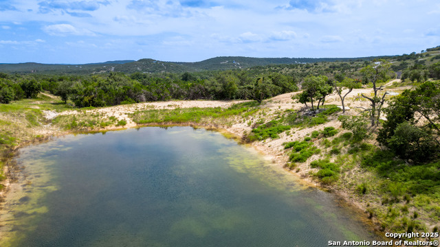 Image 11 of 25 For 340 Starview Cv W