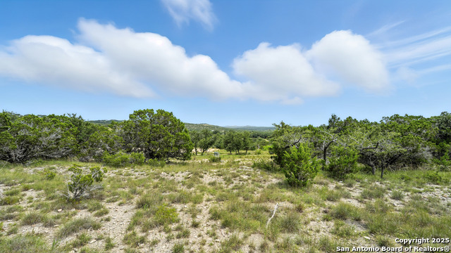 Image 22 of 25 For 340 Starview Cv W