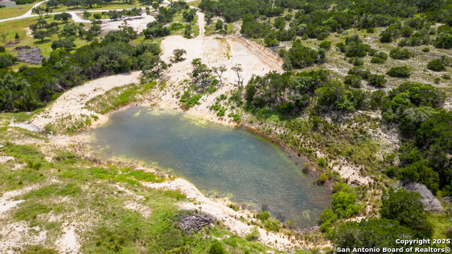 Image 3 of 25 For 340 Starview Cv W