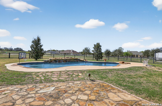 Image 17 of 40 For 121 Abrego Mount