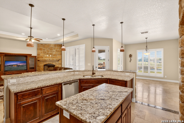 Image 26 of 40 For 121 Abrego Mount