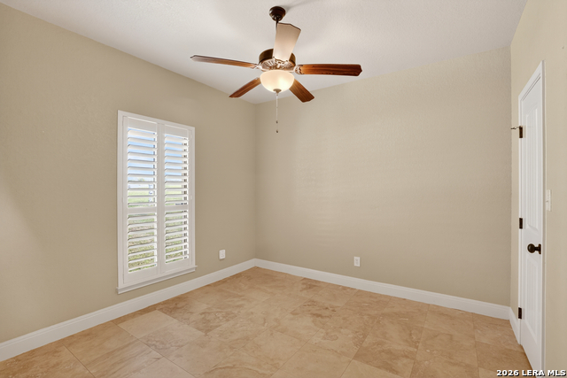 Image 37 of 40 For 121 Abrego Mount