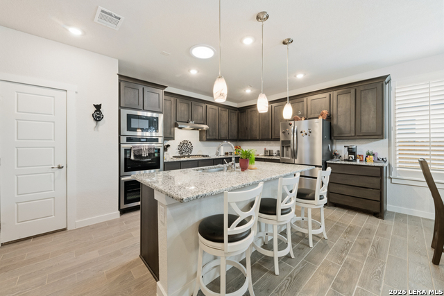 Image 10 of 33 For 825 Pader  