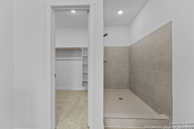 Image 19 of 21 For 473 Wolf Crest Blvd