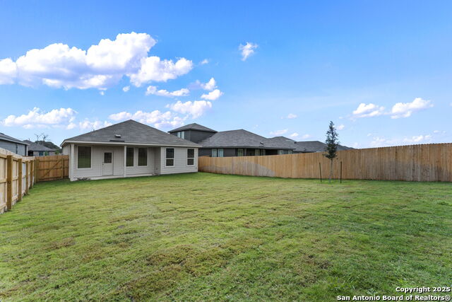 Image 20 of 21 For 473 Wolf Crest Blvd