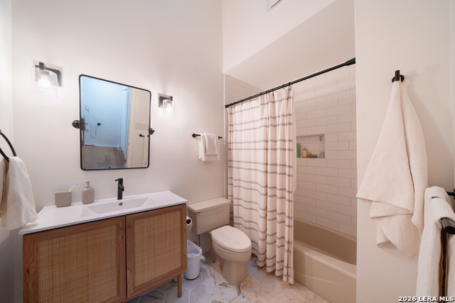 Image 29 of 38 For 138 Chichester