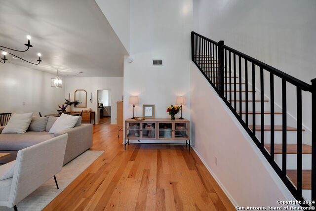 Image 5 of 38 For 138 Chichester