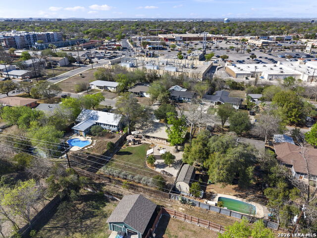 Image 26 of 28 For 114 Blakeley Dr