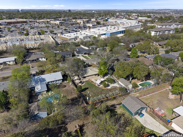 Image 27 of 28 For 114 Blakeley Dr