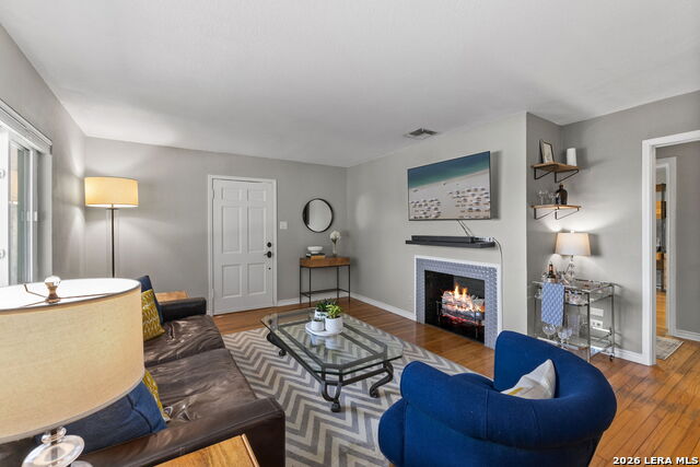 Image 9 of 28 For 114 Blakeley Dr