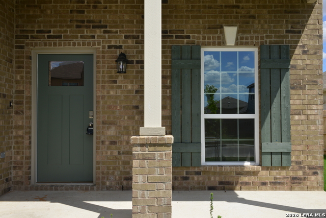 Image 3 of 20 For 741 Farmers Dell