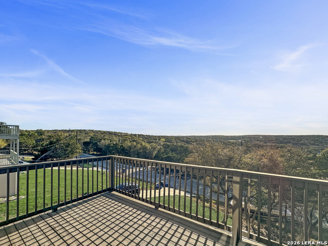 Image 21 of 24 For 2292 Waterfront Park