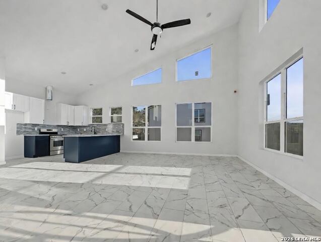 Image 8 of 24 For 2292 Waterfront Park