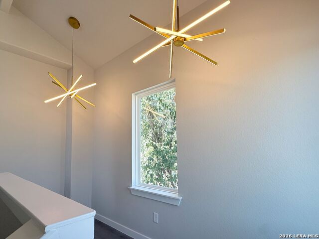 Listing photo id 22 for 1822 Monterey