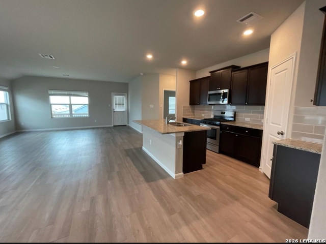 Image 4 of 18 For 2810 Calandra Lark