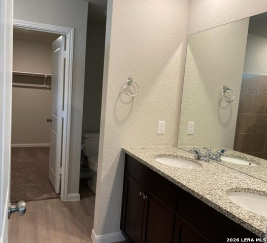 Image 9 of 18 For 2810 Calandra Lark